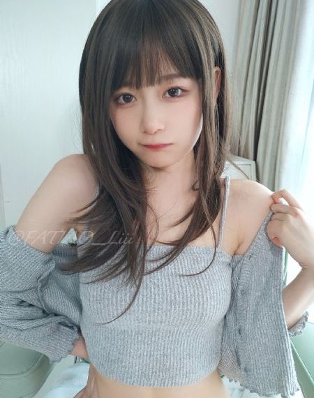 白石茉莉奈